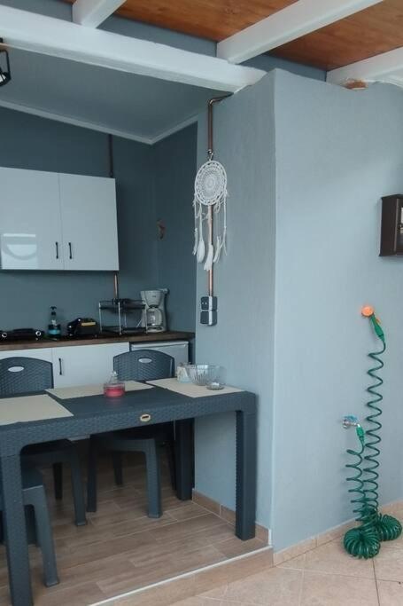 Spartines Home Votsi  Luaran gambar