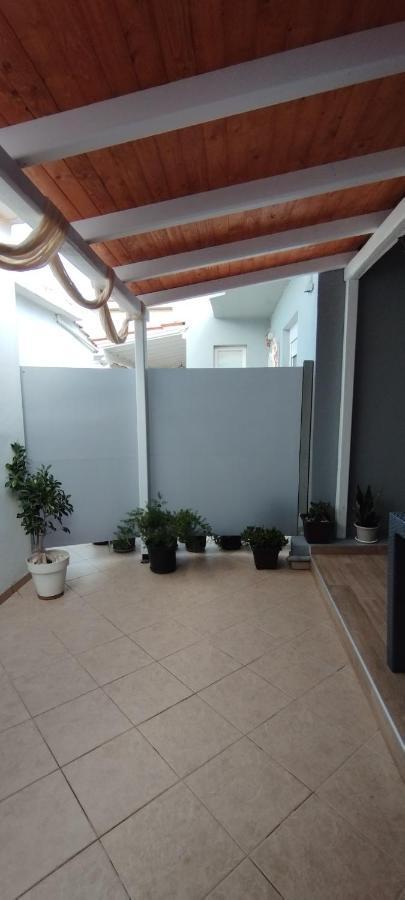 Spartines Home Votsi  Luaran gambar