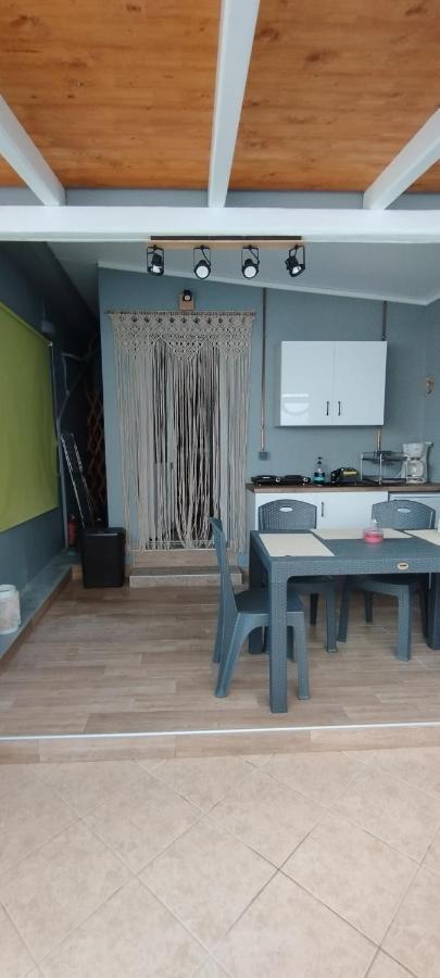 Spartines Home Votsi  Luaran gambar
